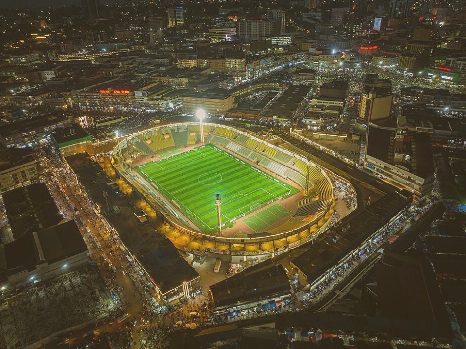 2026-27亚冠精英联赛看点：全北现代 vs 利雅得新月 · 转会与合同传闻解析